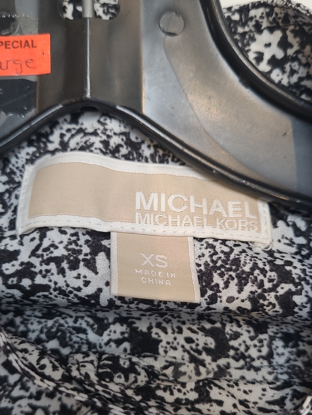 NWOT Michael Kors Black White Floral Long Sleeve Romper Size XS MK - Picture 2 of 16